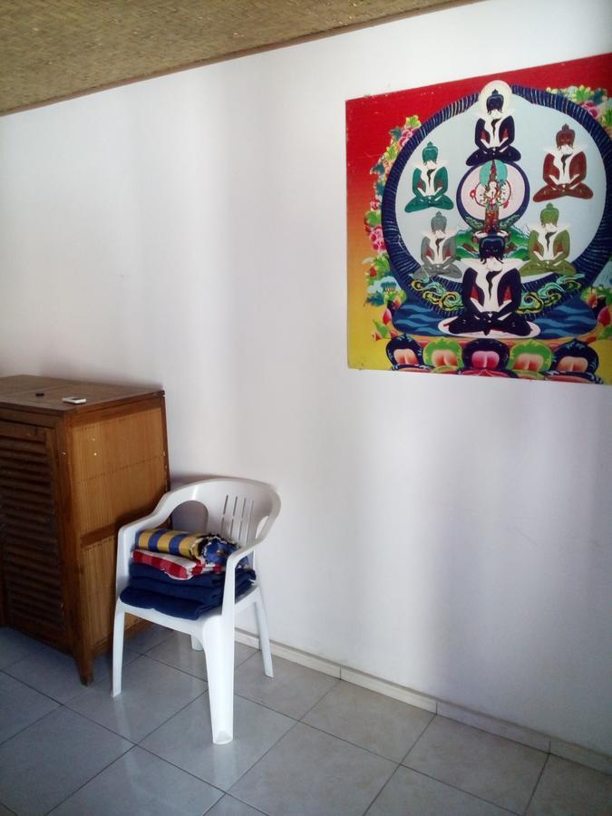 Izaac'S Bed & Breakfast Lovina Exterior foto